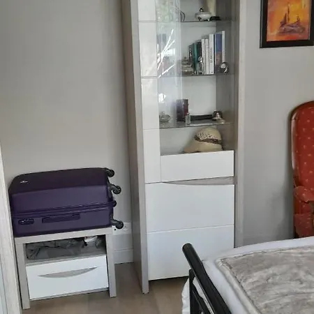 La Terrasse Δωμάτια σε οικογενειακή κατοικία Πουατιέ