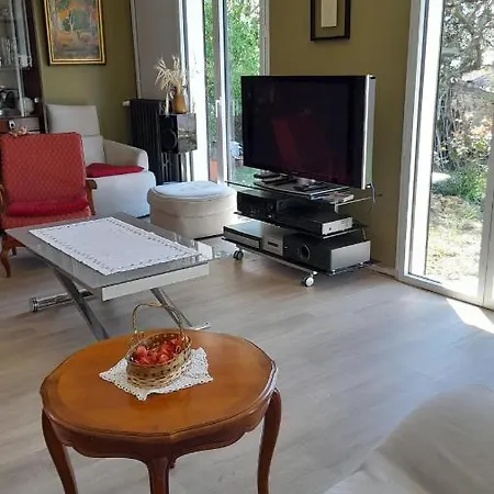 La Terrasse Δωμάτια σε οικογενειακή κατοικία Πουατιέ